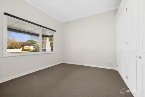 Property photo of 63 Carlisle Crescent Hughesdale VIC 3166