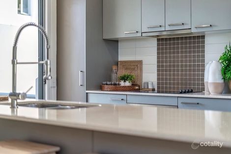 Property photo of 5/12-18 Bayview Street Runaway Bay QLD 4216