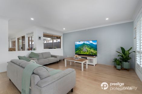 Property photo of 40 Anzac Mews Wattle Grove NSW 2173