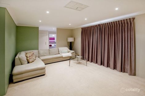 Property photo of 6 Arrochar Court Hamersley WA 6022