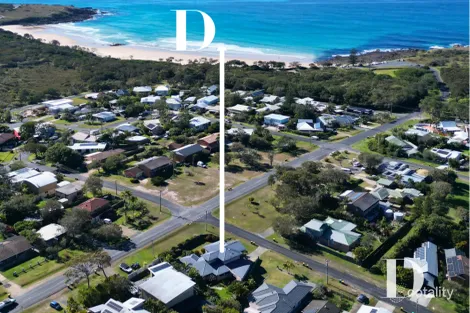 Property photo of 52 Mullaway Drive Mullaway NSW 2456