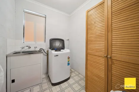 Property photo of 2/12 Lobb Street North Bendigo VIC 3550