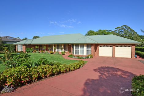 Property photo of 2 Hanrahan Place Robertson NSW 2577
