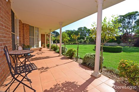 Property photo of 2 Hanrahan Place Robertson NSW 2577