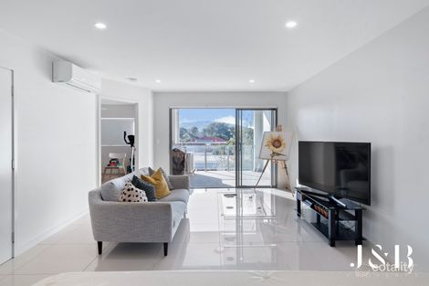Property photo of 1211/5 Cremin Street Upper Mount Gravatt QLD 4122