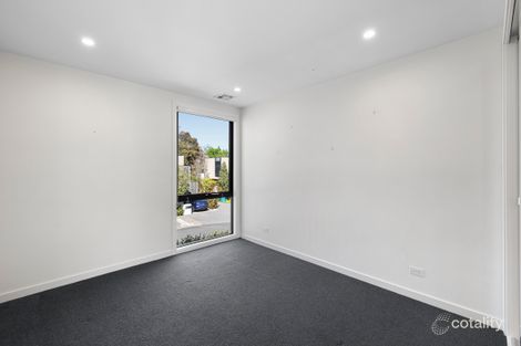 Property photo of 17 Ellsworth Crescent Camberwell VIC 3124