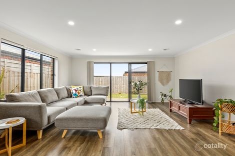 Property photo of 21 Iris Loop Armstrong Creek VIC 3217