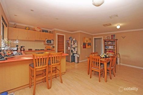 Property photo of 7 Erin Court Boulder WA 6432