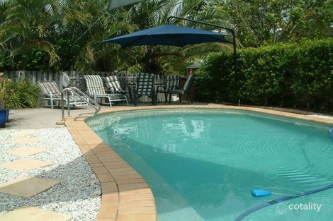 13 Enderbury Cres, Pacific Pines, QLD 4211