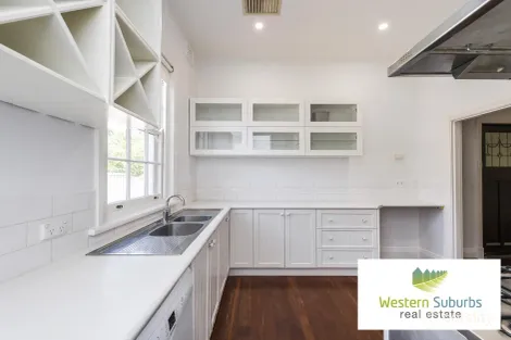 Property photo of 5 Thomas Street Nedlands WA 6009