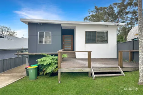 Property photo of 4 Hartog Avenue Lake Munmorah NSW 2259