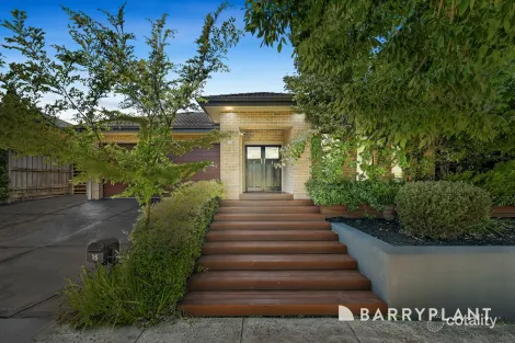 Property photo of 15 Barak Avenue Berwick VIC 3806