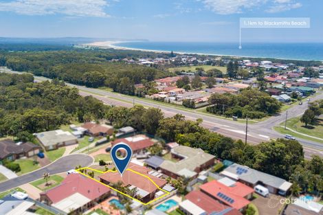 Property photo of 1/16 Anacla Close Pelican NSW 2281