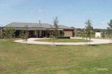 40 Corduroy Rd, Longwarry, VIC 3816