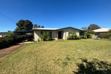 Property photo of 5 Moira Street Goolgowi NSW 2652