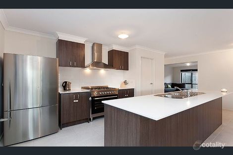 Property photo of 7 Bloomfield Place Truganina VIC 3029