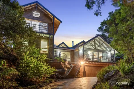 Property photo of 3 Yorrel Close Alfords Point NSW 2234