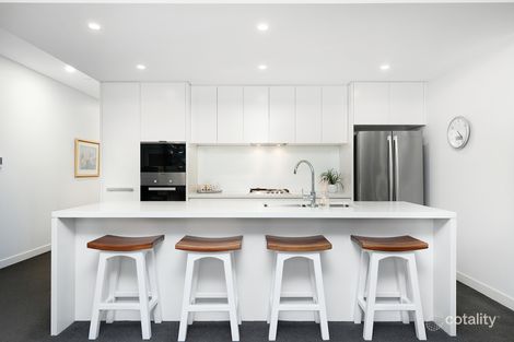 Property photo of 4/38 Solent Circuit Norwest NSW 2153