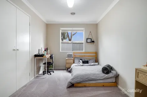 Property photo of 2 Yellowgum Drive Kialla VIC 3631