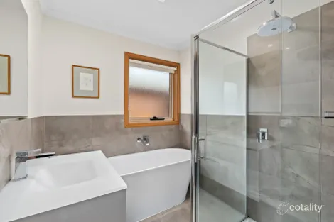 Property photo of 2/10 Boston Road Torquay VIC 3228