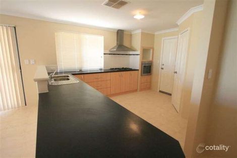Property photo of 5 Kembla Circle Madeley WA 6065