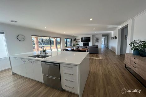 Property photo of 73 Wild Drive Junortoun VIC 3551