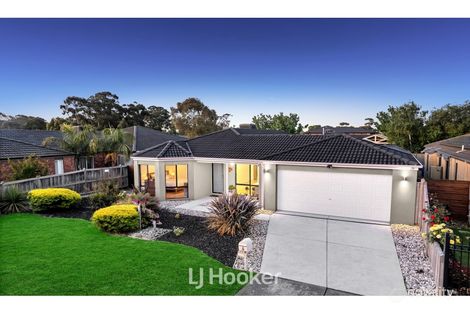 Property photo of 4 Suffolk Court Cranbourne North VIC 3977