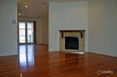 Property photo of 14 Portview Square Port Melbourne VIC 3207