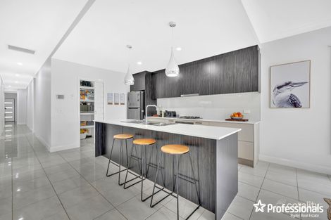 Property photo of 15 Caruana Crescent Harkness VIC 3337