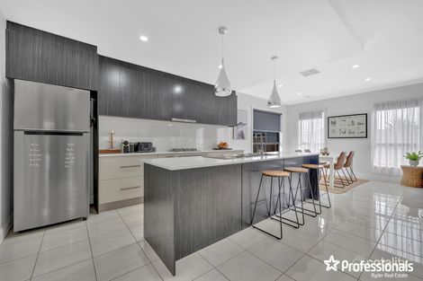Property photo of 15 Caruana Crescent Harkness VIC 3337