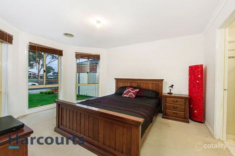 Property photo of 3 Glenfield Close Cairnlea VIC 3023