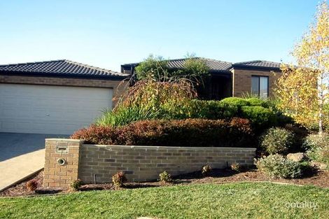 Property photo of 8 Bounty Way Berwick VIC 3806
