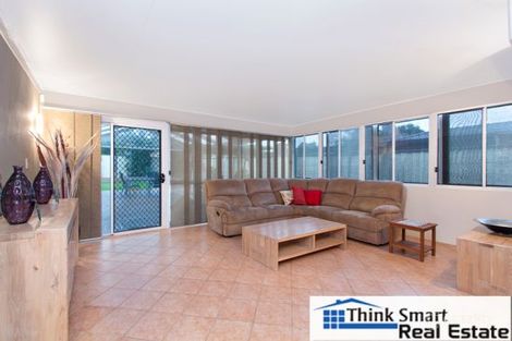 Property photo of 27 Aminta Crescent Hassall Grove NSW 2761