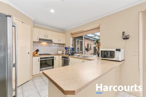 Property photo of 8 Bateman Grove Hampton Park VIC 3976