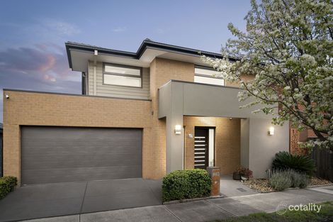 Property photo of 17 Wright Circuit Fraser Rise VIC 3336