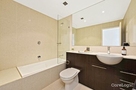 Property photo of 701/26 Rider Boulevard Rhodes NSW 2138