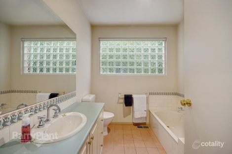 Property photo of 3 Regency Close Wandana Heights VIC 3216