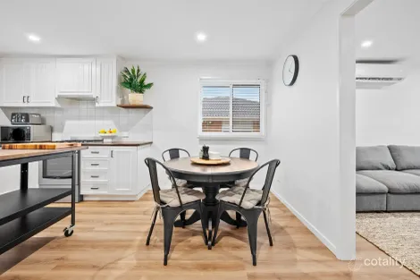 Property photo of 2/5 Neilson Street Bayswater VIC 3153