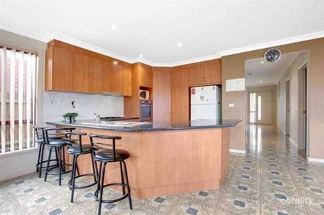 Property photo of 8 Malabar Street Roxburgh Park VIC 3064