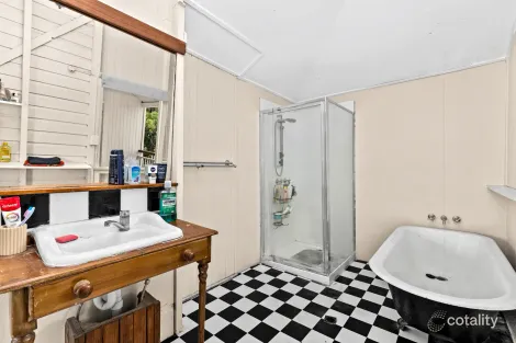 Property photo of 3 Elton Street Greenmount QLD 4359