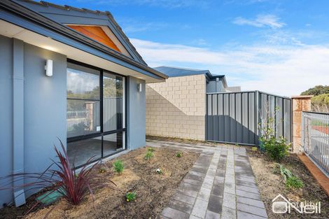 Property photo of 37 Brighstone Avenue Hilbert WA 6112