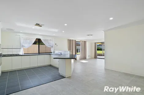 Property photo of 3 Kedron Place Greenfields WA 6210