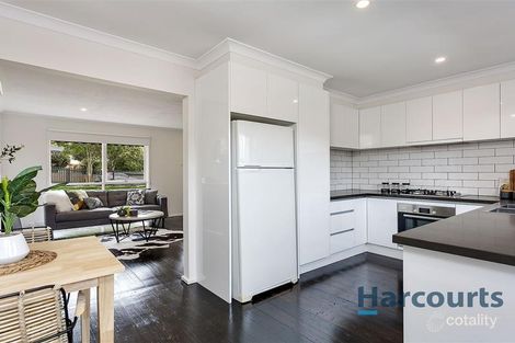 Property photo of 14 Holmes Road Mooroolbark VIC 3138