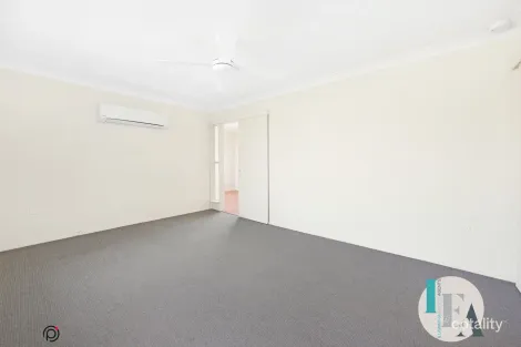 Property photo of 11 Phillip Crescent Barrack Heights NSW 2528