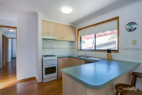 Property photo of 23 Dunstone Drive Rosebud VIC 3939