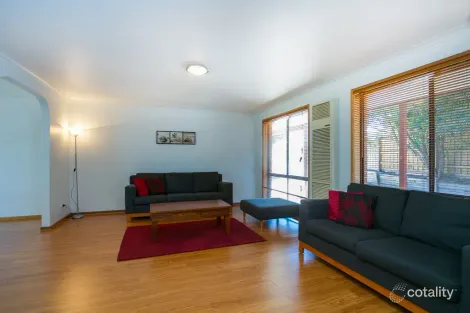 Property photo of 23 Dunstone Drive Rosebud VIC 3939