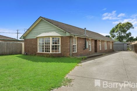 Property photo of 40 Blackwood Drive Melton South VIC 3338