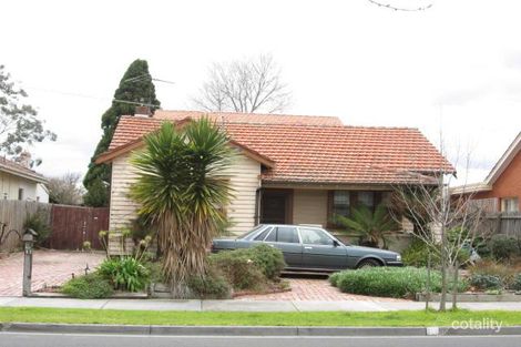 19 Euston Rd, Hughesdale, VIC 3166