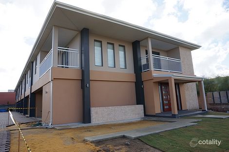 Property photo of 1/6 Oak Street Cannington WA 6107