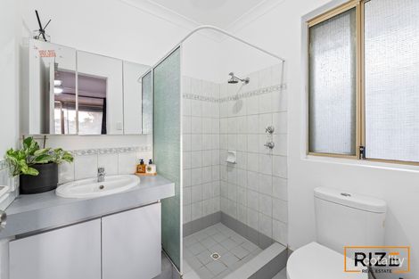 Property photo of 61 Celadon Loop Banksia Grove WA 6031